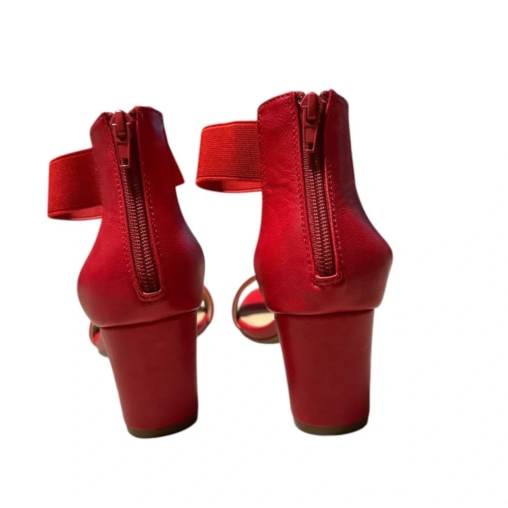 White Mountain Red Block Heel Sandals Size 7 - Picture 3 of 9